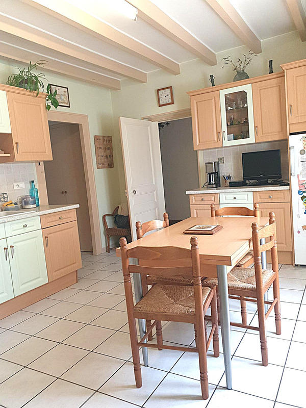 Maison en pierre - 181 m² - 7 pièces
