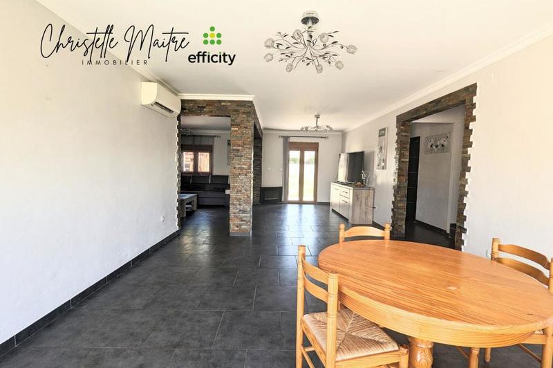 Maison - 181 m² - 6 pièces