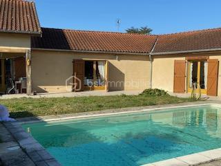 Corps de ferme - 258 m² - 8 pièces