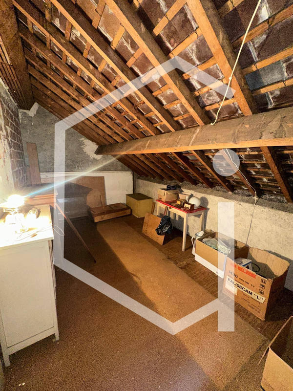 Maison - 80 m² - 4 pièces