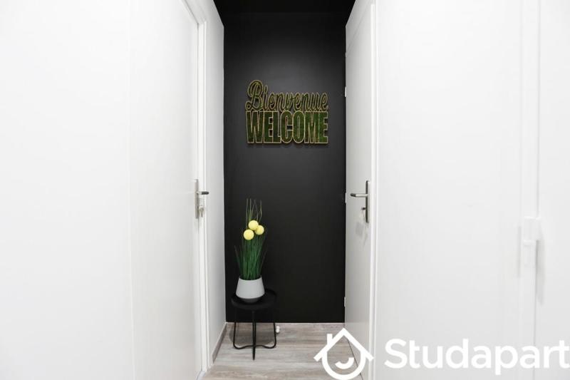 Chambre - 10 m² - 1 pièce