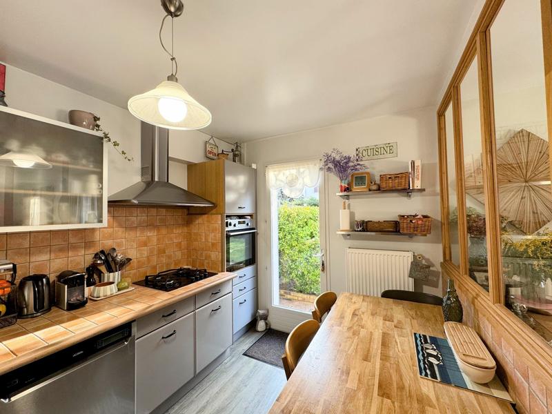 Maison - 168 m² - 7 pièces