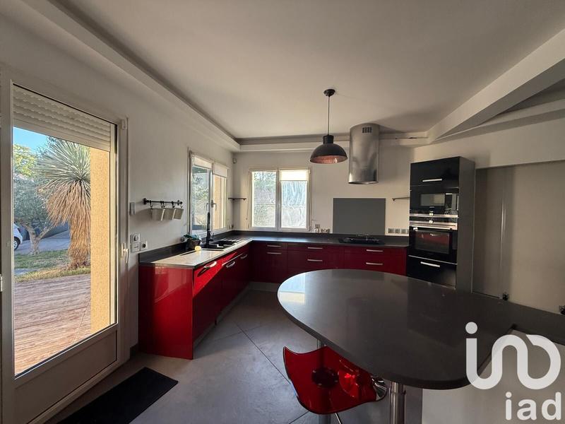 Maison - 307 m² - 14 pièces