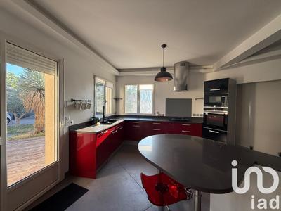 Maison - 307 m² - 14 pièces