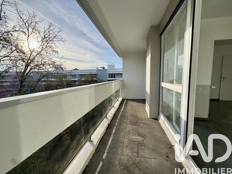 Appartement - 96 m² - 5 pièces