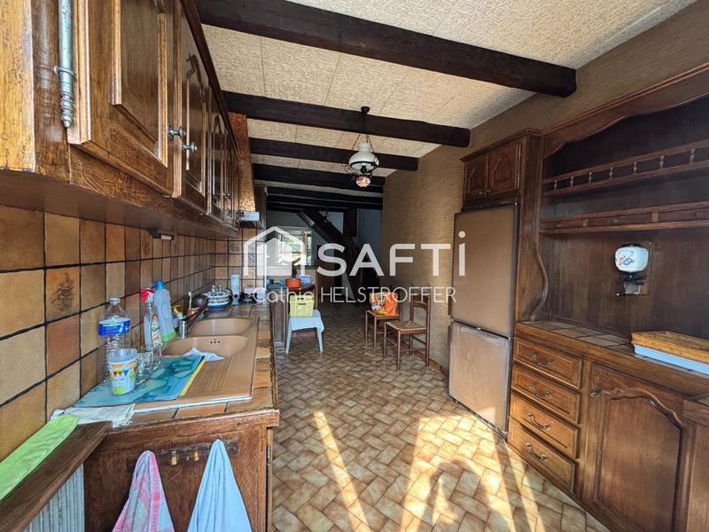 Maison - 180 m² - 6 pièces