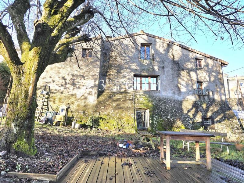 Maison de village - 95 m² - 5 pièces
