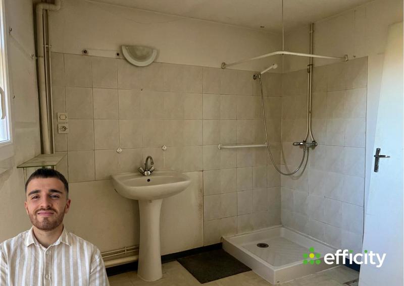 Immeuble - 254 m² - 20 pièces