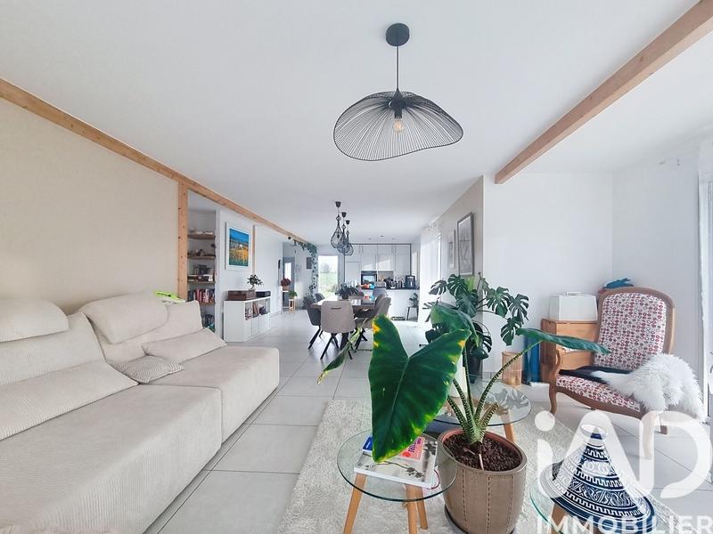 Maison - 94 m² - 4 pièces