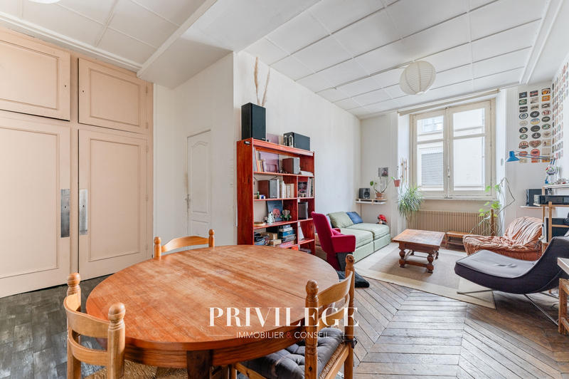 Appartement - 91 m² - 4 pièces
