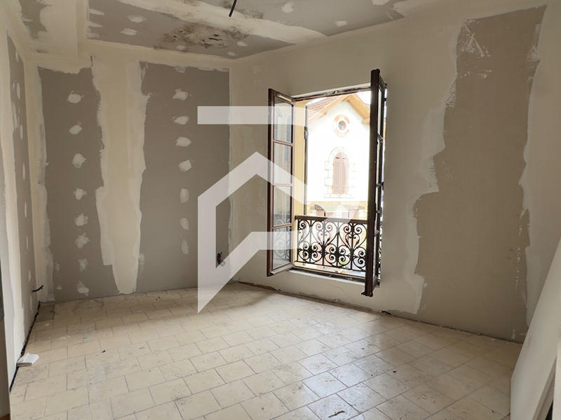 Immeuble - 280 m² - 8 pièces