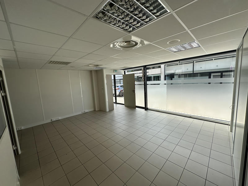 Bureau - 150 m²