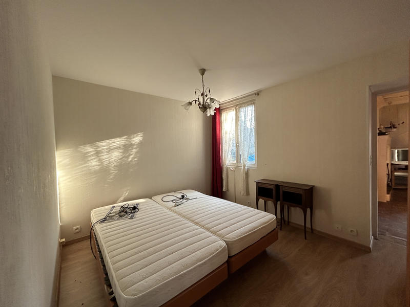 Maison - 251 m² - 10 pièces