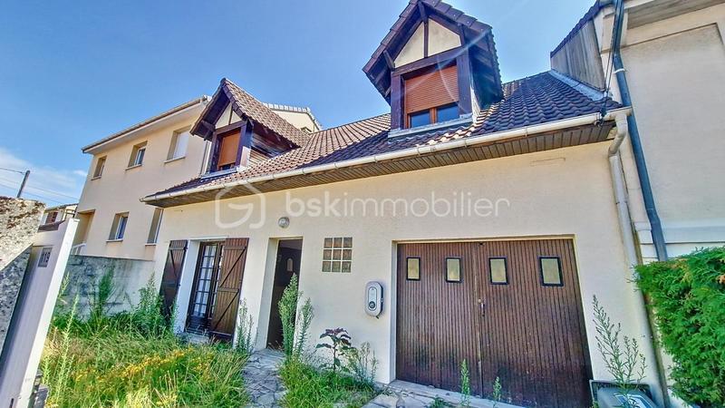 Maison - 113 m² - 6 pièces