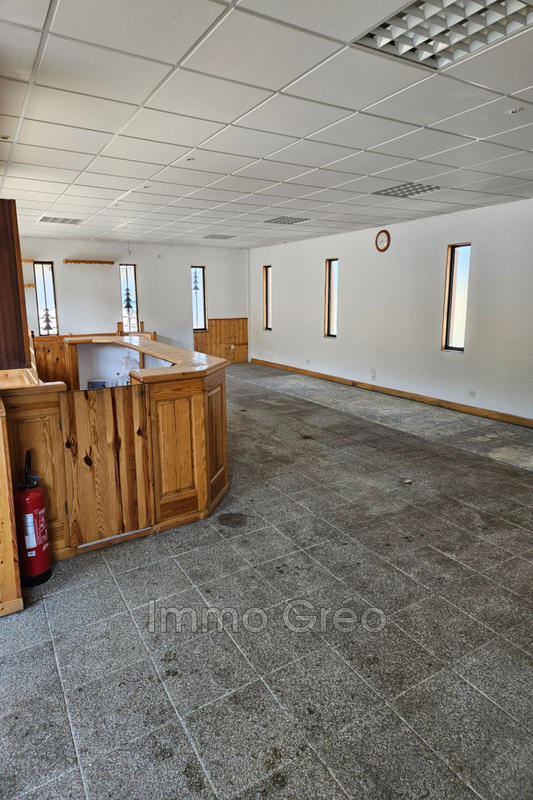 Local commercial - 170 m²