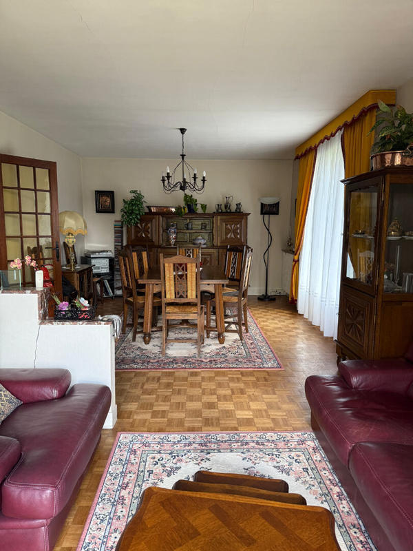 Maison - 120 m² - 6 pièces