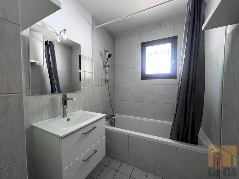 Maison - 82 m² - 4 pièces