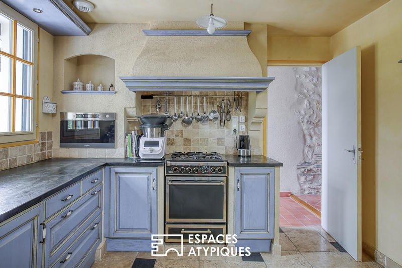 Maison - 240 m² - 7 pièces