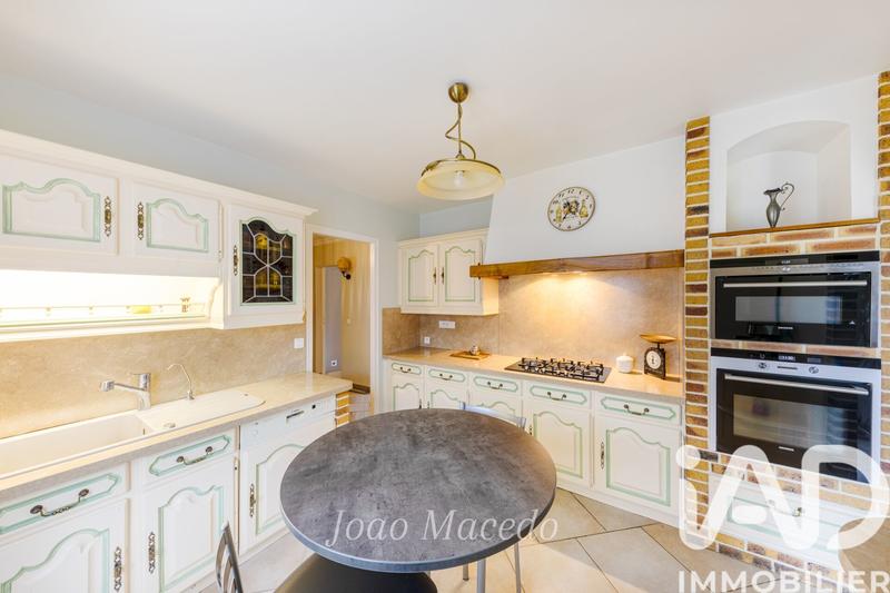 Maison - 157 m² - 7 pièces