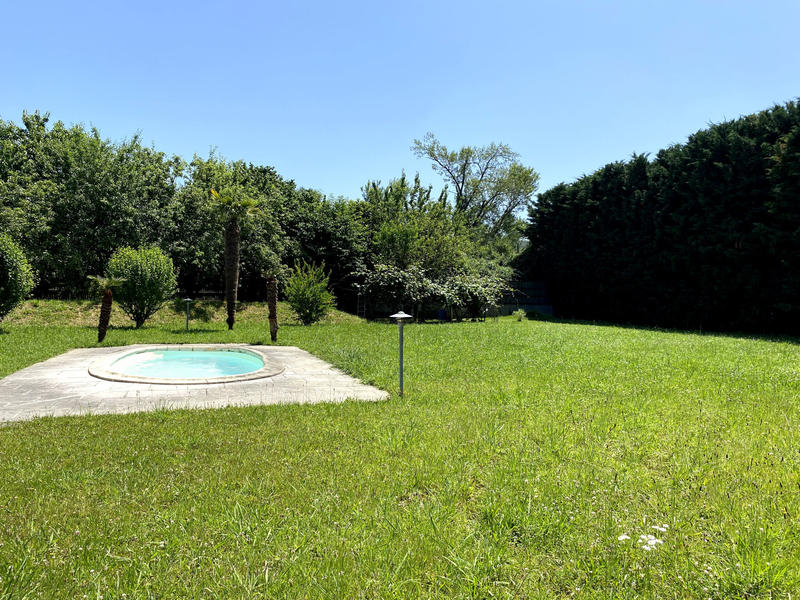 Local commercial - 434 m²