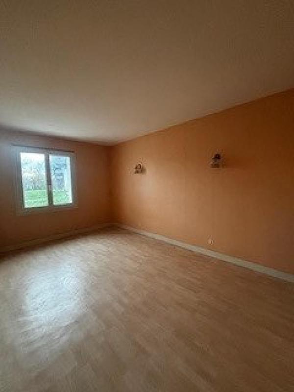 Maison - 317 m² - 10 pièces