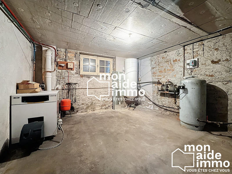 Maison - 180 m² - 4 pièces