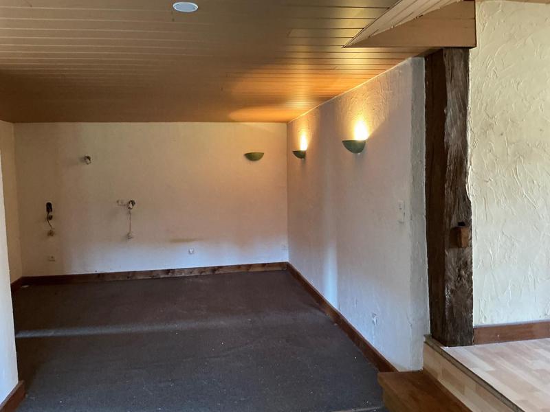 Maison - 195 m² - 7 pièces