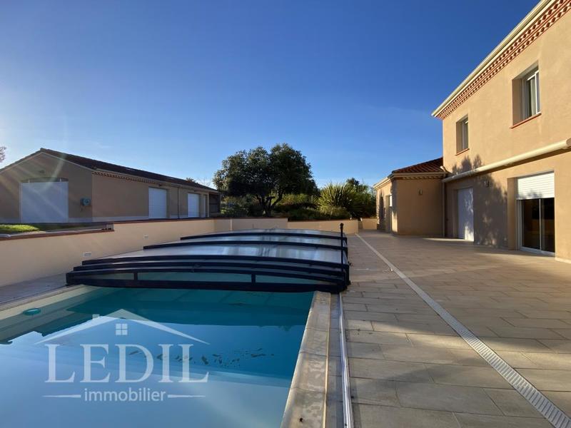 Villa - 194 m² - 4 pièces