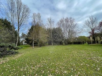 Terrain - 1 500 m²