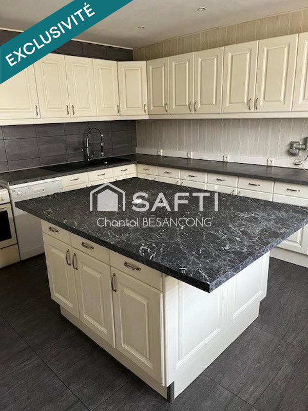 Maison de village - 147 m² - 5 pièces