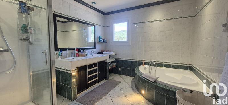 Maison - 146 m² - 7 pièces