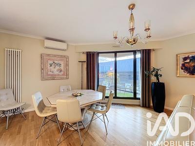 Appartement - 105 m² - 3 pièces