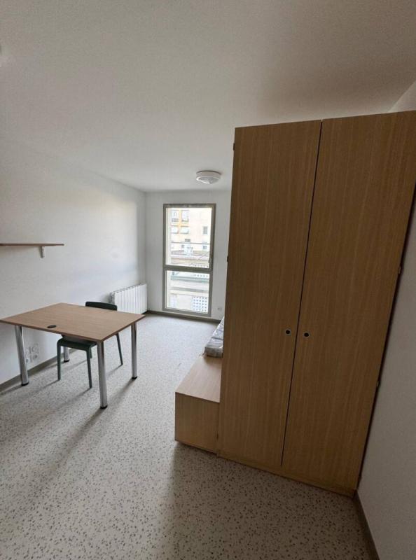 Studio - 20 m² - 1 pièce