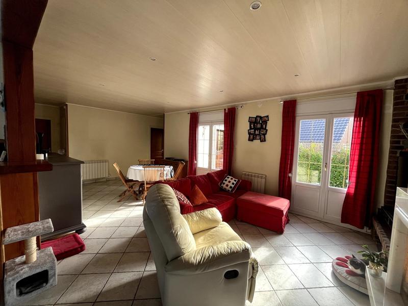 Maison - 98 m² - 5 pièces