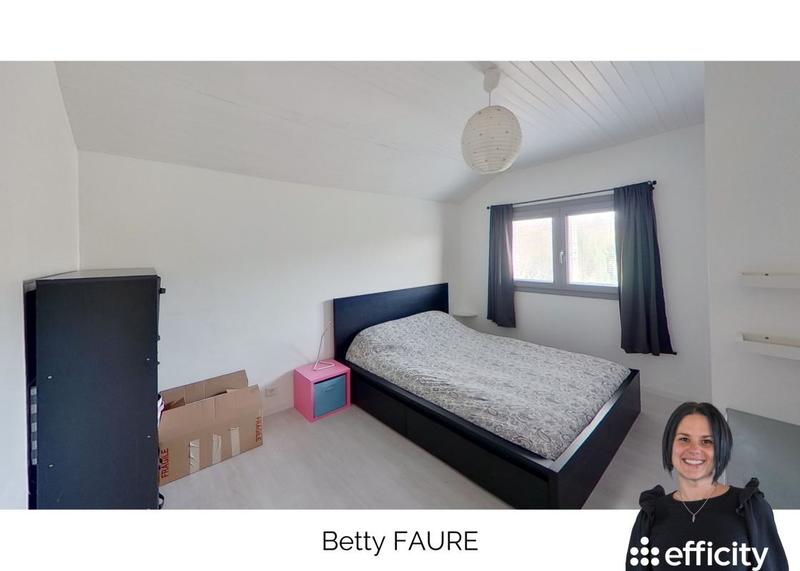 Maison - 118 m² - 5 pièces