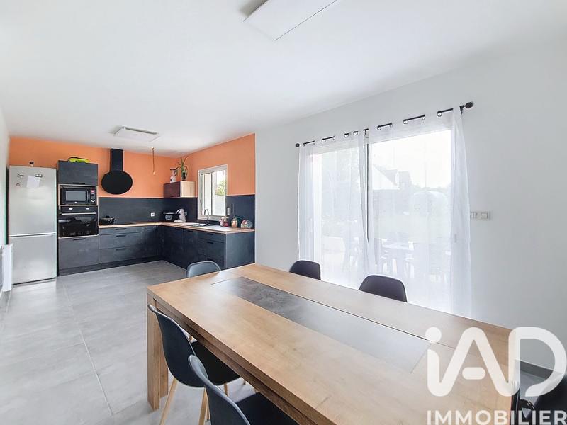 Maison - 91 m² - 5 pièces