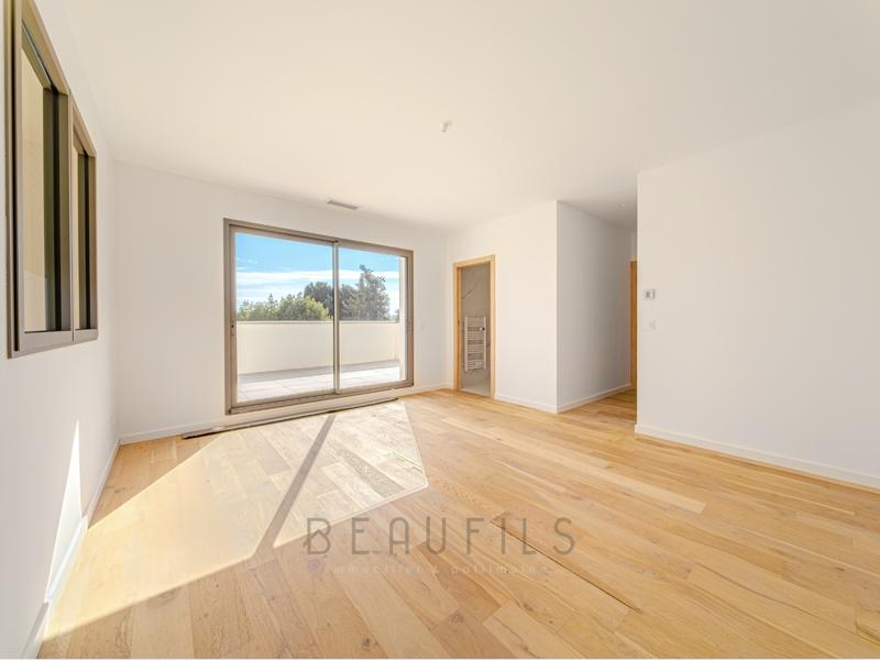 Villa - 255 m² - 7 pièces