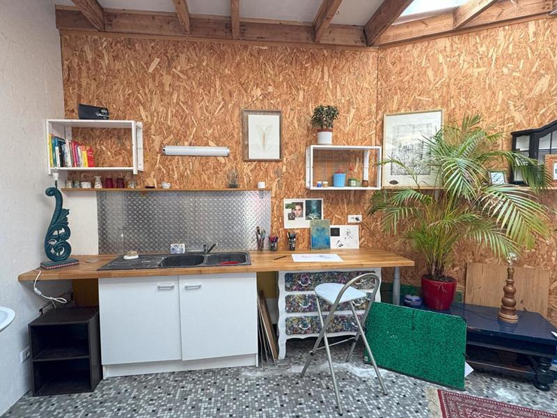 Maison - 212 m² - 9 pièces