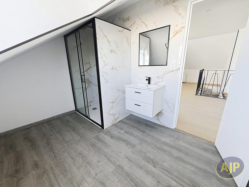 Maison - 116 m² - 5 pièces