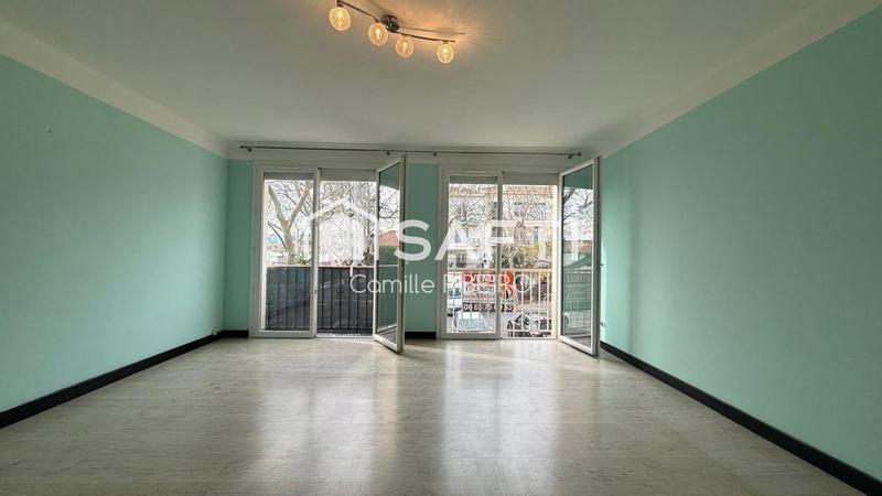 Appartement - 100 m² - 3 pièces