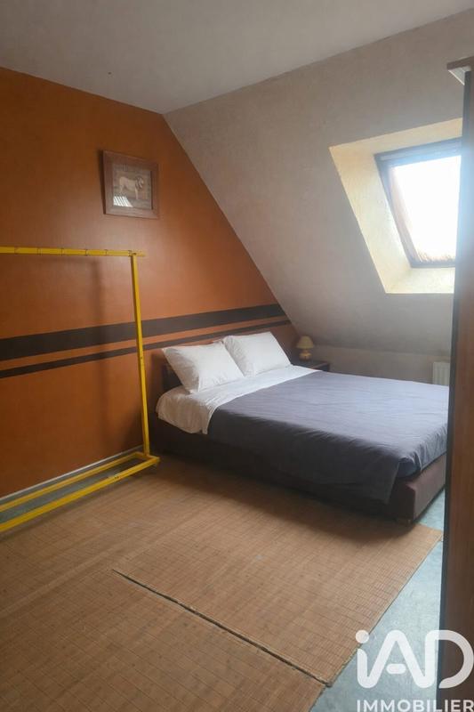 Maison - 137 m² - 8 pièces