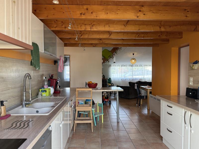 Maison - 92 m² - 4 pièces