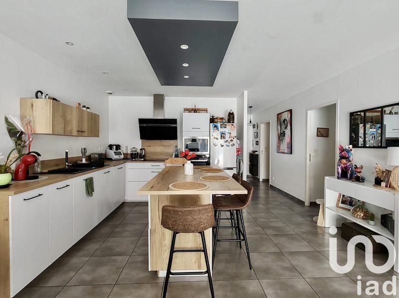 Maison - 89 m² - 5 pièces