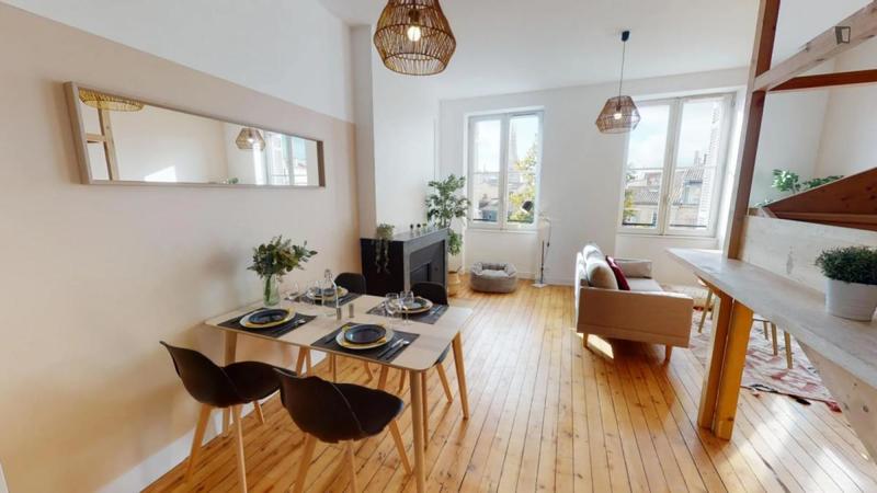 Chambre - 11 m² - 4 pièces