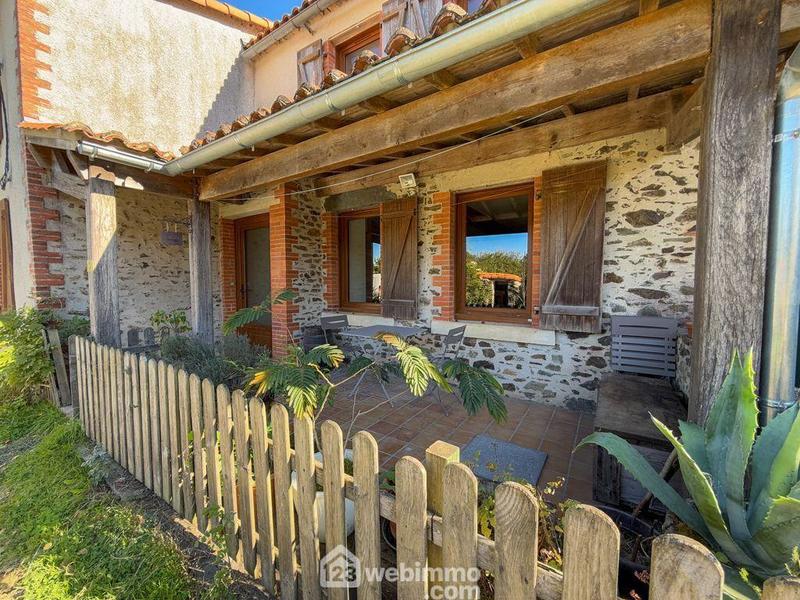 Maison de village - 160 m² - 6 pièces