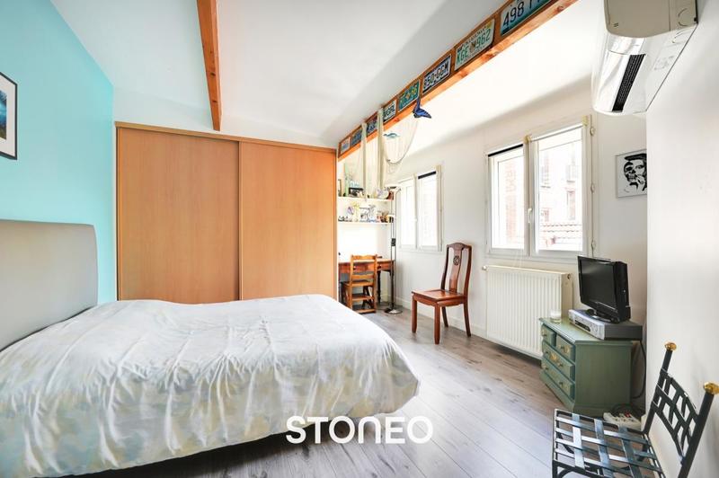 Appartement ancien - 186 m² - 7 pièces