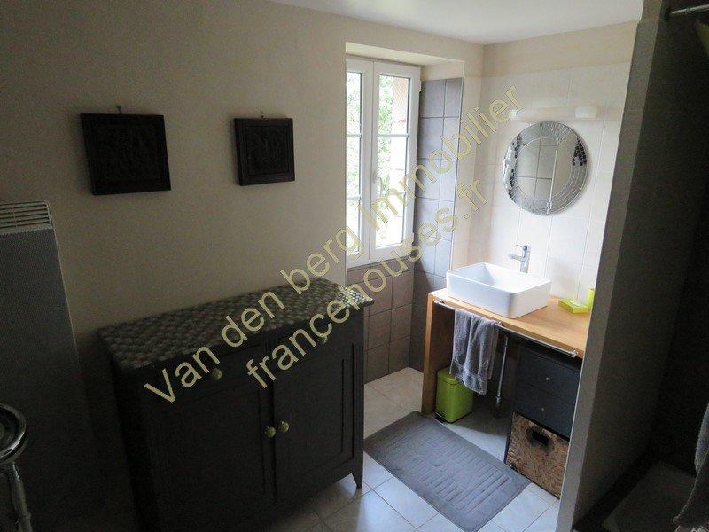 Maison - 184 m² - 6 pièces