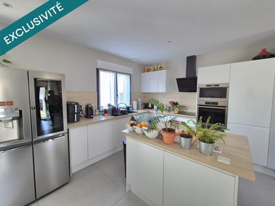 Maison - 120 m² - 5 pièces