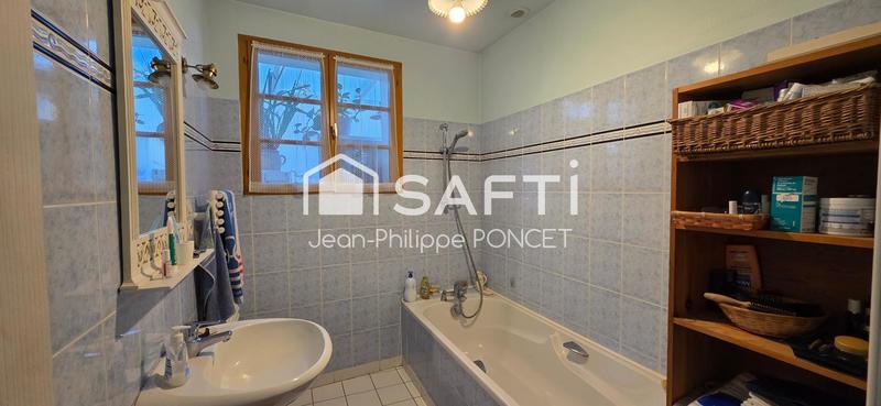 Maison - 117 m² - 6 pièces