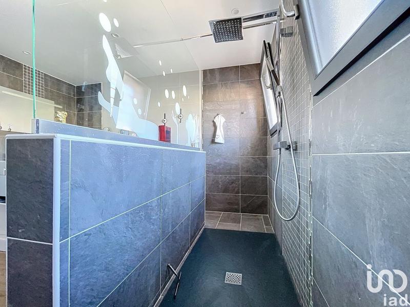 Maison - 127 m² - 4 pièces